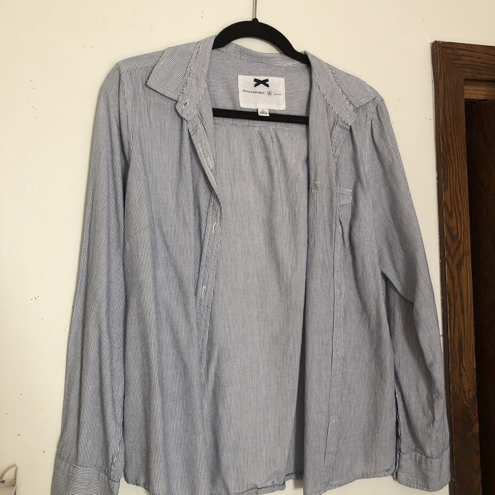 banana republic button down ☾